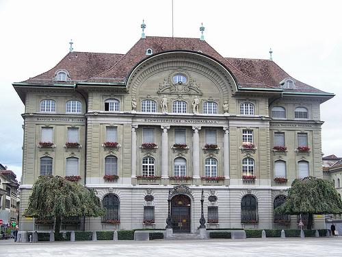 Национальный банк Швейцарии (ШНБ)