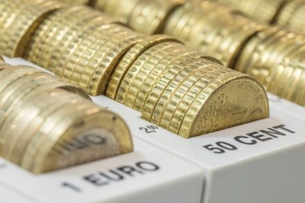 Форекс прогноз пары евро доллар