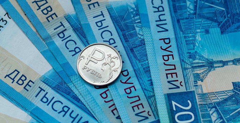 Как правильно инвестировать 100 000 рублей?