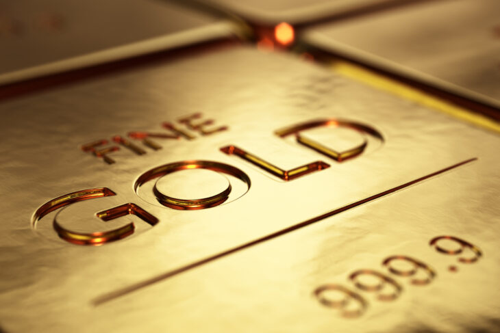 Выгодно ли сегодня покупать золото?